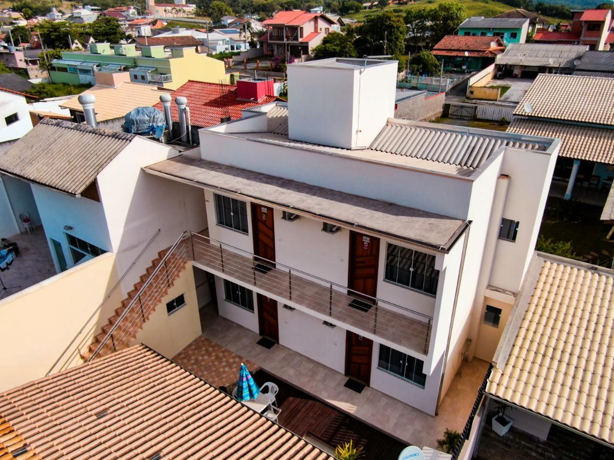 Pousada Vila Regina Penha  Exterior photo